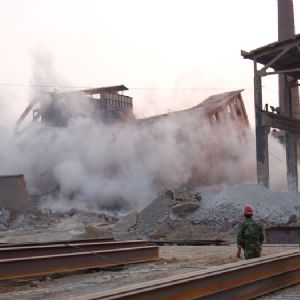 九羊钢筋混凝土控制爆破